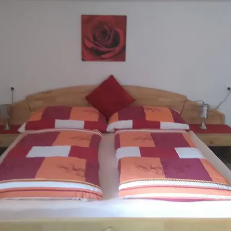 Egger Apartment *