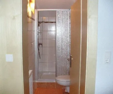 Egger زيل أم زيلر